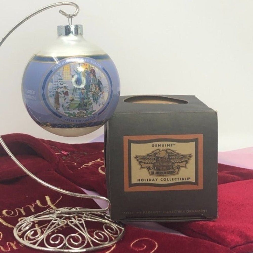 Harley Davidson’s “Holidays Memories Series “, 1996, “After the Pageant”.